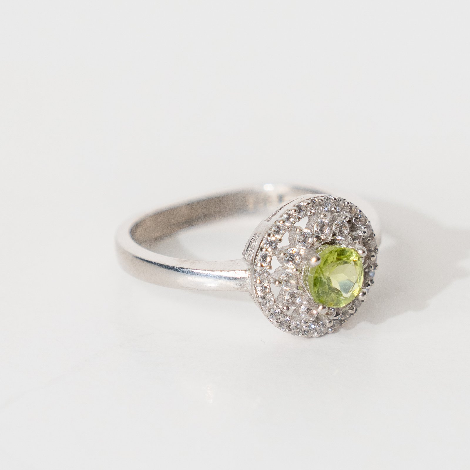 Peridot Ring - Image 3