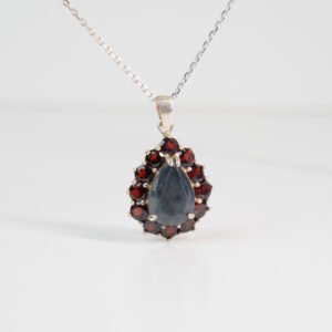 Blue sapphire & Garnet Necklace